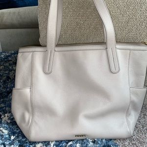 Fossil Tote purse leather